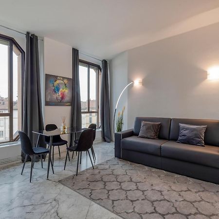 Milan Royal Suites - Duomo Santo Stefano エクステリア 写真