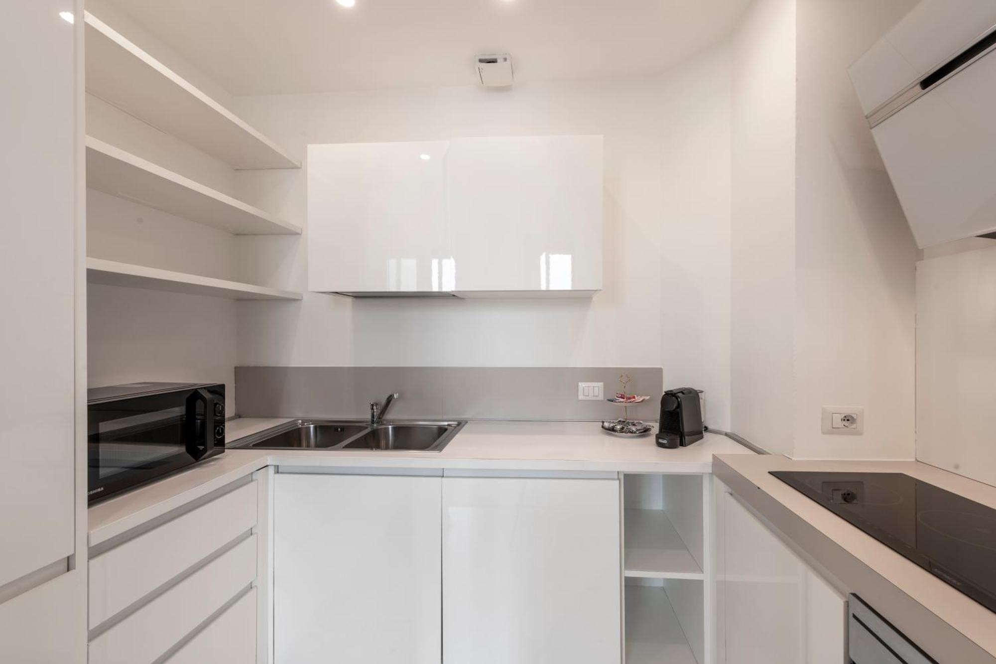 Milan Royal Suites - Duomo Santo Stefano エクステリア 写真