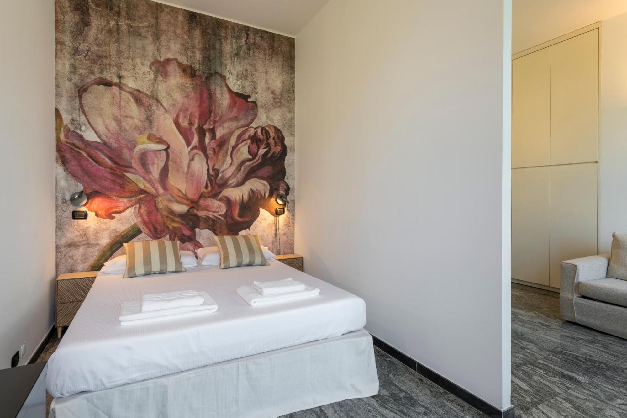 Milan Royal Suites - Duomo Santo Stefano エクステリア 写真