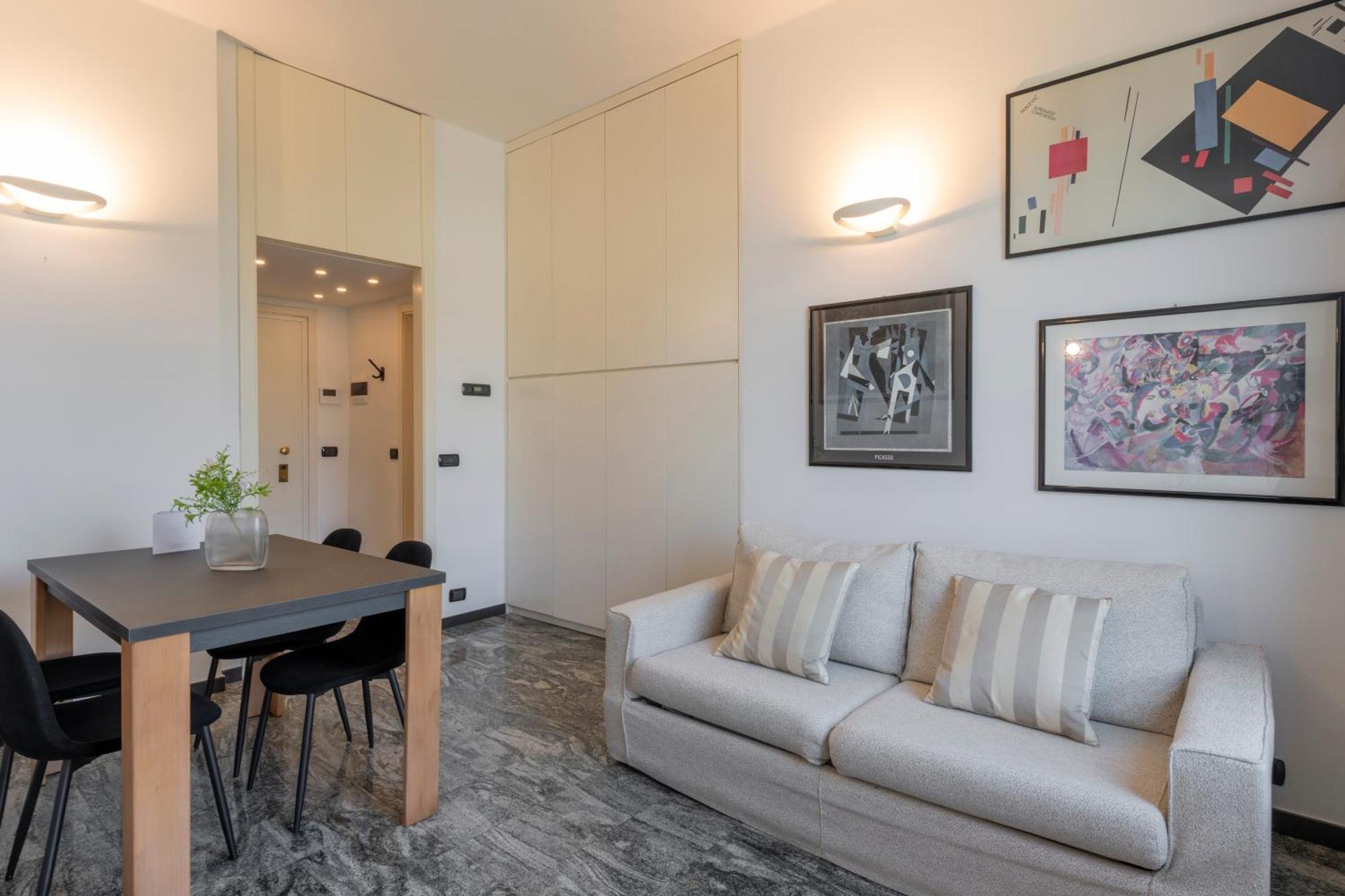 Milan Royal Suites - Duomo Santo Stefano エクステリア 写真